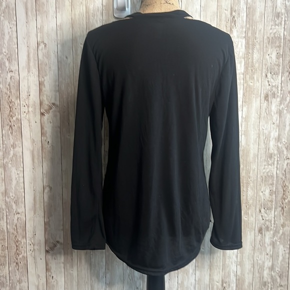 💚 Miaoran Fashion Black Cutout Long Sleeve Shirt - Picture 5 of 6